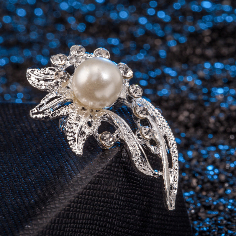 Elegantti Helmi Koru jokaiseen tilaisuuteen