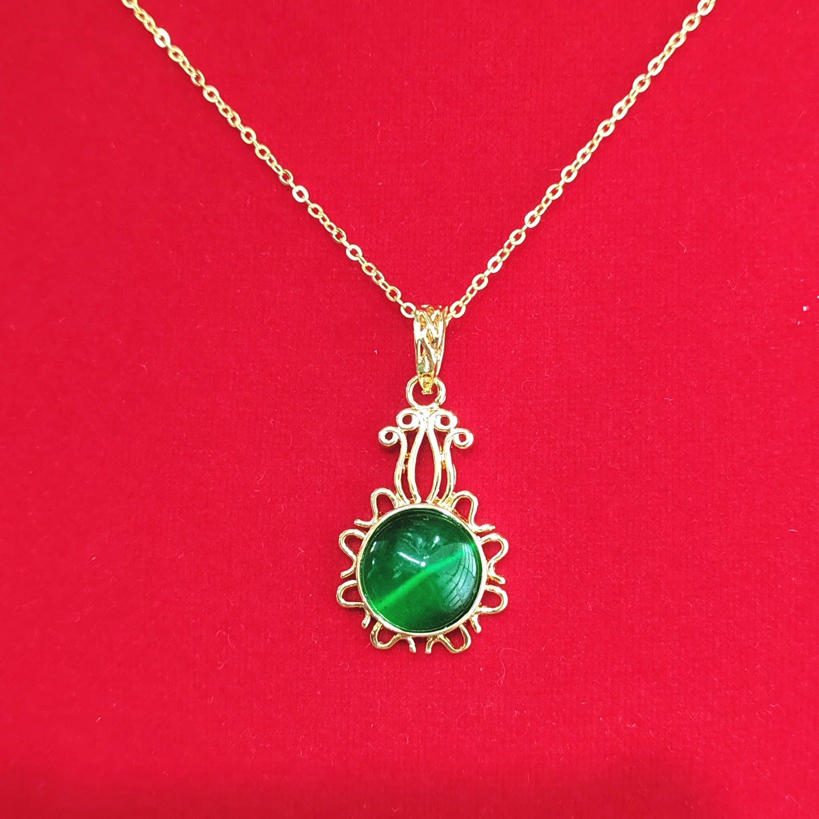 Kaunis Kaulakoru ainutlaatuisella tyylillä