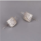 Klassinen Korvarengas ajattomalla viehätyksellä