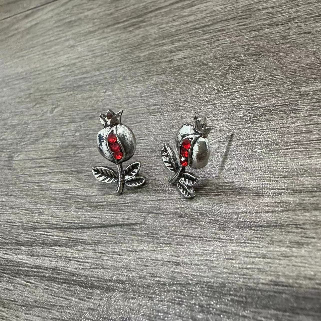 Klassinen Korvarengas ajattomalla viehätyksellä