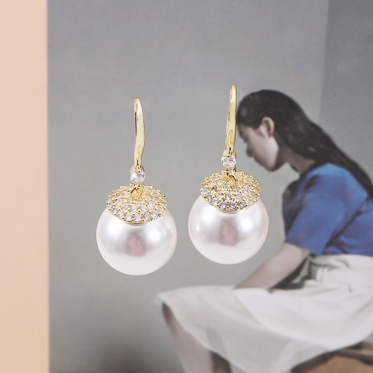 Elegantti Helmi Koru jokaiseen tilaisuuteen