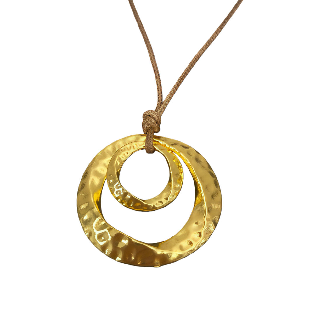 Elegantti Kaulakoru jokaiseen tilaisuuteen