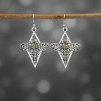 Kaunis Korvarengas ainutlaatuisella tyylillä