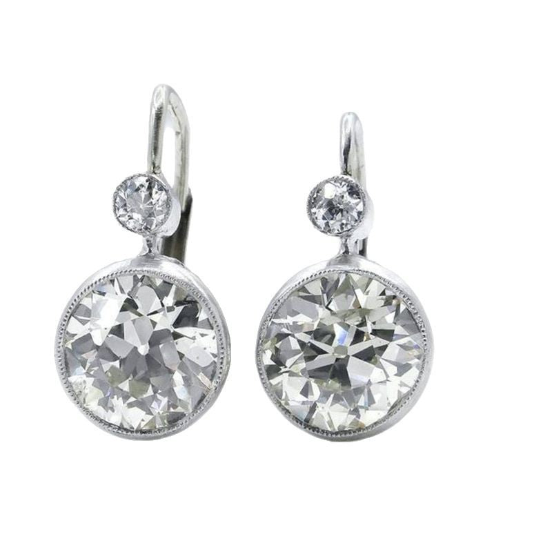 Herkkä käsityö Korvarengas