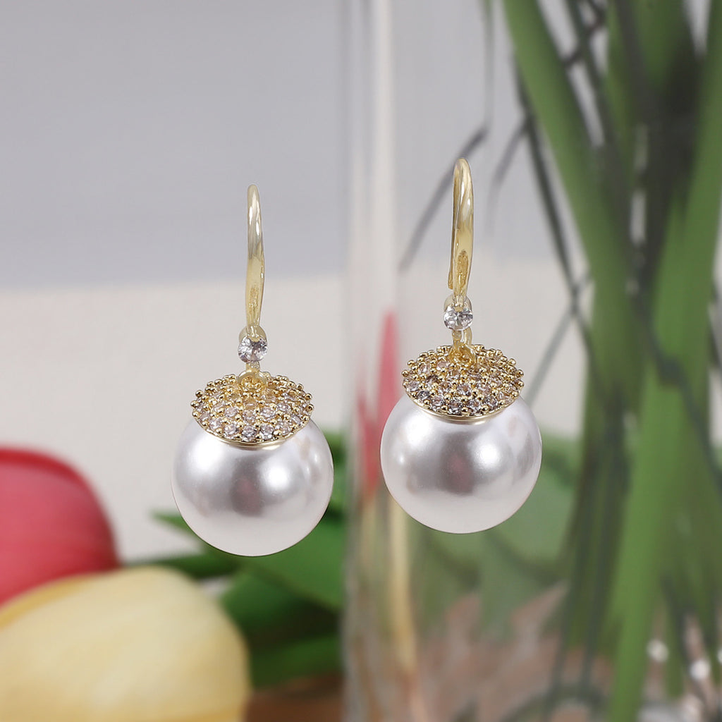 Elegantti Helmi Koru jokaiseen tilaisuuteen