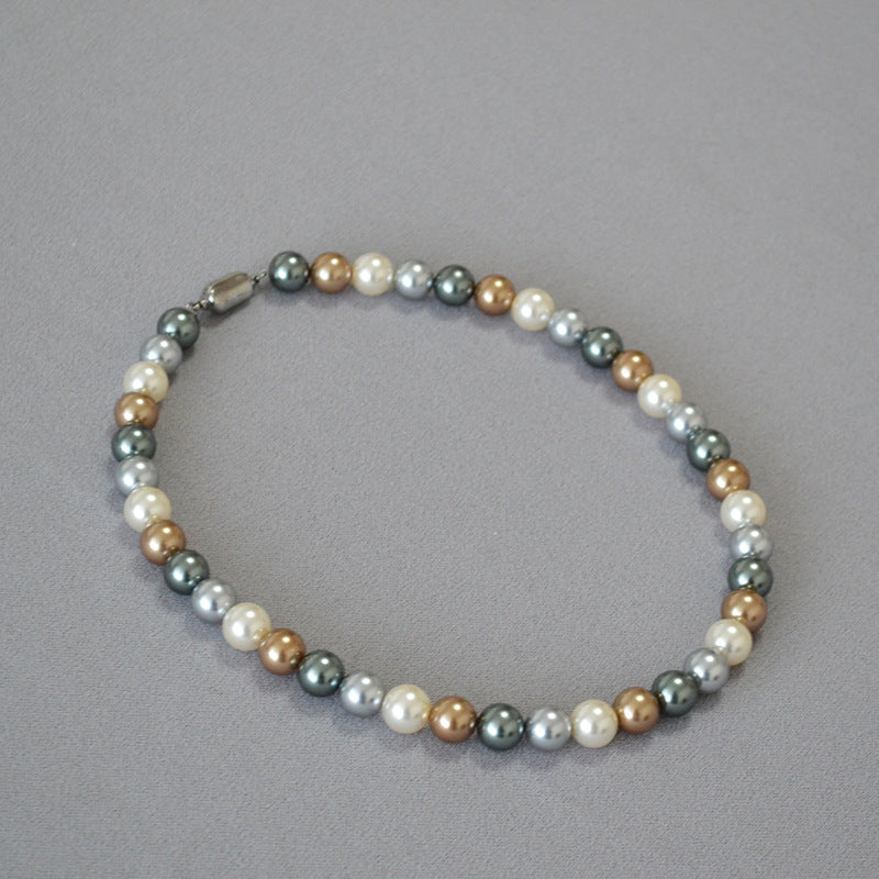 Elegantti Helmi Kaulakoru jokaiseen tilaisuuteen