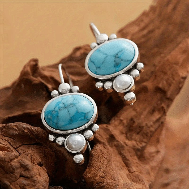 Kaunis Helmi Korvarengas ainutlaatuisella tyylillä