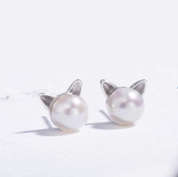 Käsintehty vintage Helmi Korvarengas