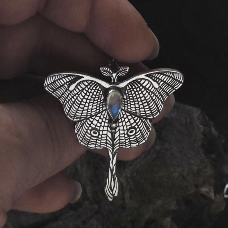 Hurmaava Kaulakoru jokaiseen tilaisuuteen