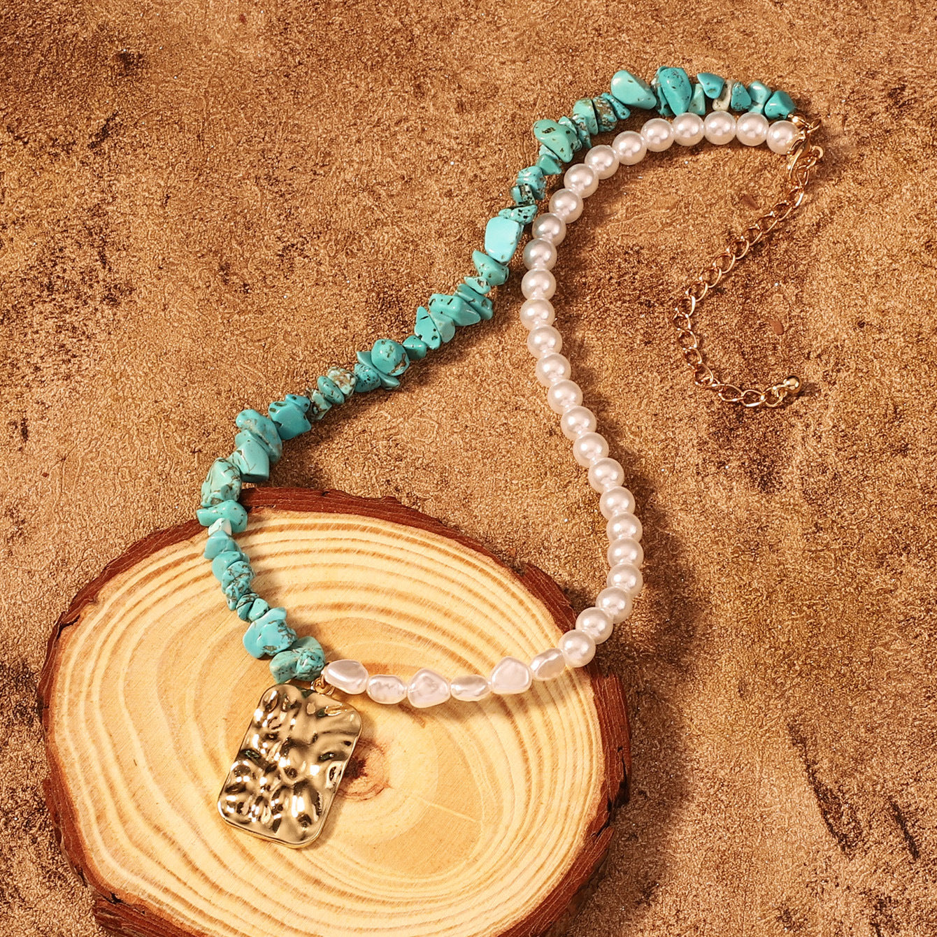 Elegantti Helmi Kaulakoru jokaiseen tilaisuuteen