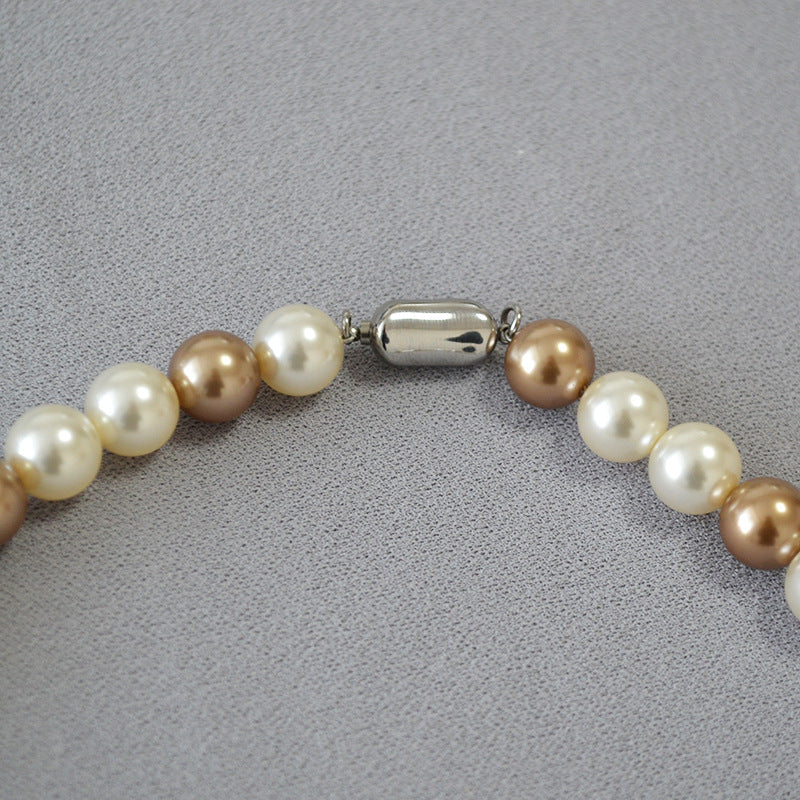 Elegantti Helmi Kaulakoru jokaiseen tilaisuuteen