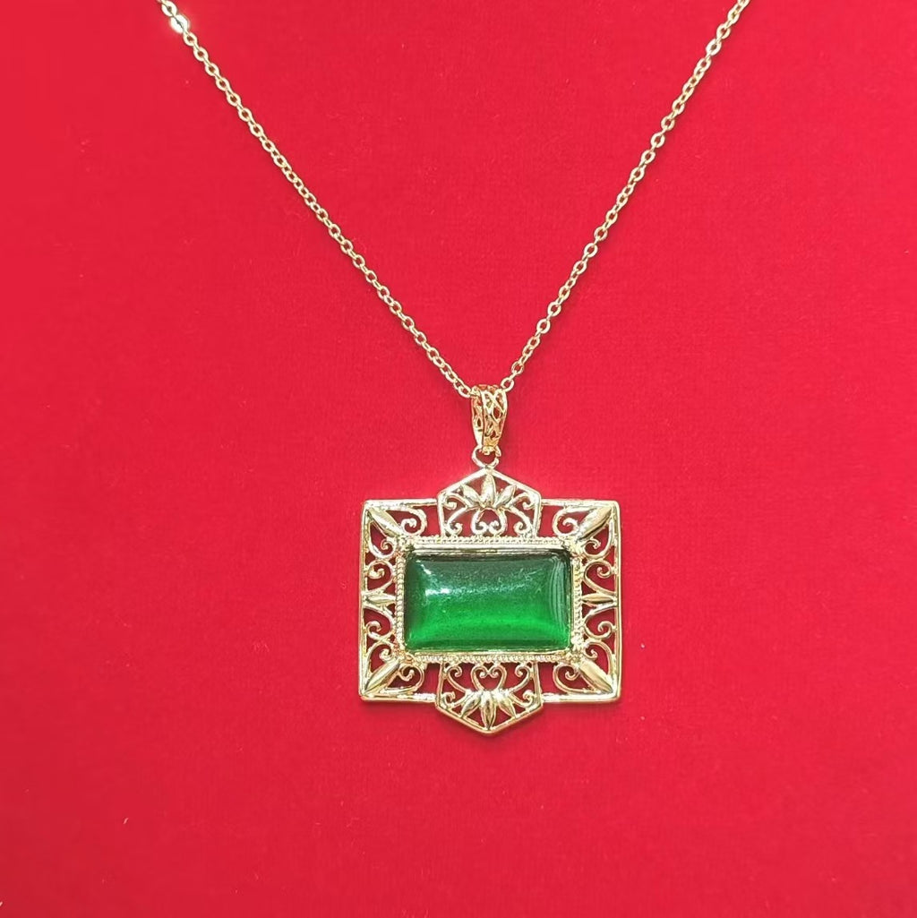 Käsintehty vintage Kaulakoru