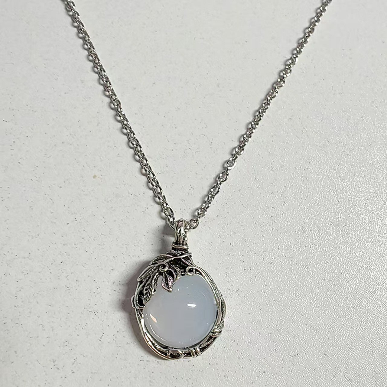 Elegantti Kaulakoru jokaiseen tilaisuuteen