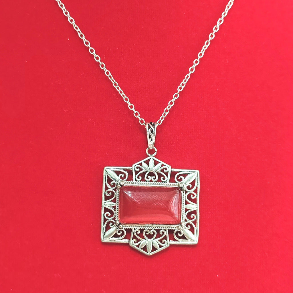 Käsintehty vintage Kaulakoru